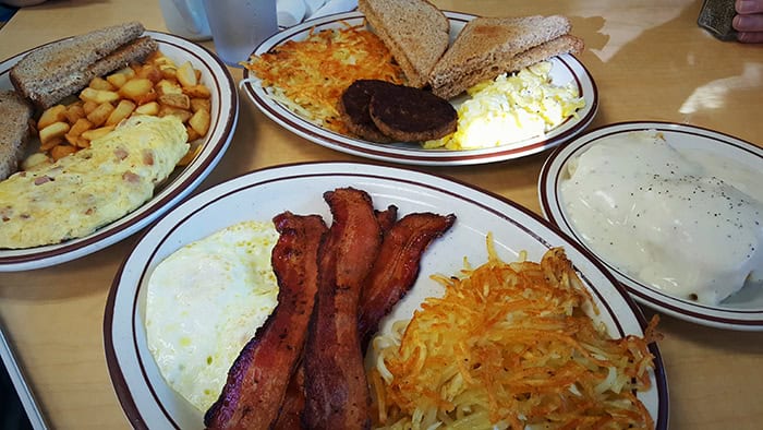 breakfast bacon eggs biscuits gravy bryant cafe taters hash-browns toast sausage reynolds road